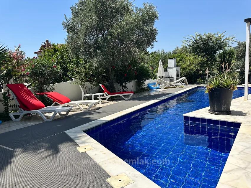 Ein Eleganter Und Ruhiger Wohnraum Im Herzen Von Dalyan