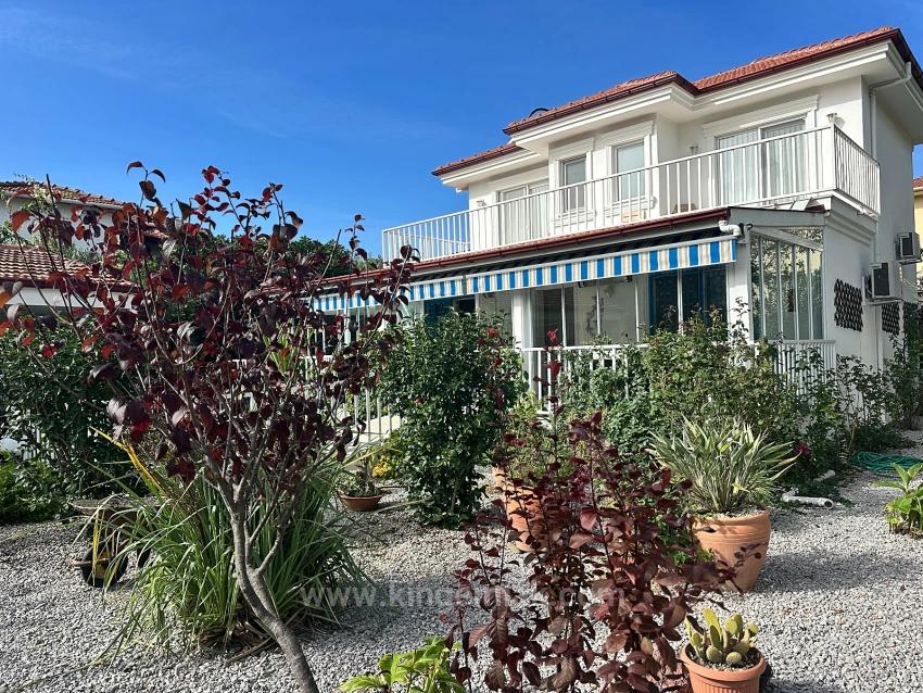 Charmante Privatvilla Mit Blick Auf Die Königsgräber