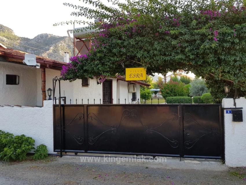 Ein Charmanter Bungalow Mit Investitionspotenzial In Der Gegend Von Dalyan Arıkbaşı