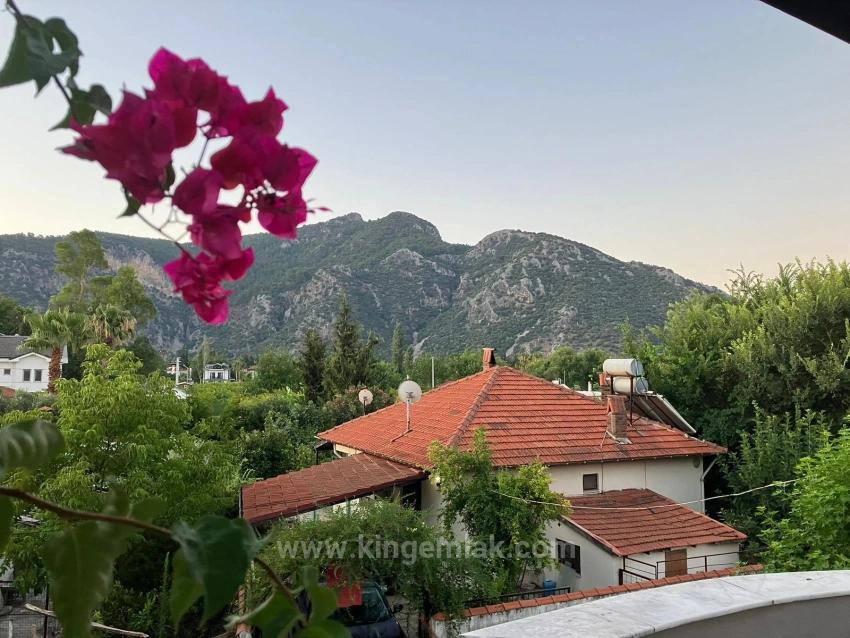 Einzigartige Mediterrane Villa Mit Separatem Apartment