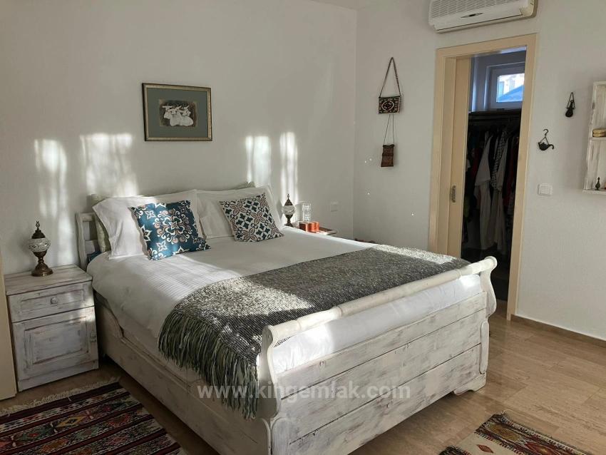 Einzigartige Mediterrane Villa Mit Einliegerwohnung