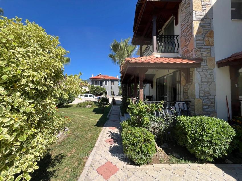 Eine Komfortable Und Ruhige Erdgeschosswohnung