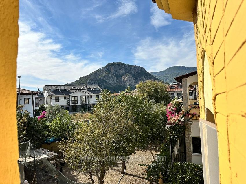 Ein Ruhiges, Helles Und Zeitloses Einfamilienhaus Im Zentrum Von Dalyan.