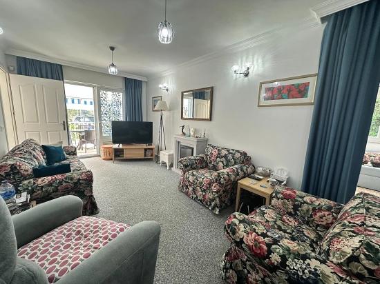 Charmante Privatvilla Mit Blick Auf Die Königsgräber