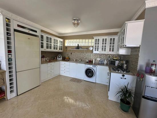 Luxuriöse Villa Mit 7 Schlafzimmern Und Unvergleichlichem Meerblick In Gökbel