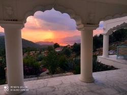 Luxuriöse 7-Zimmer-Villa Mit Unvergleichlichem Meerblick In Gökbel – Prestigeträchtiges Anwesen Auf Einem 5.000 M² Großen Grundstück