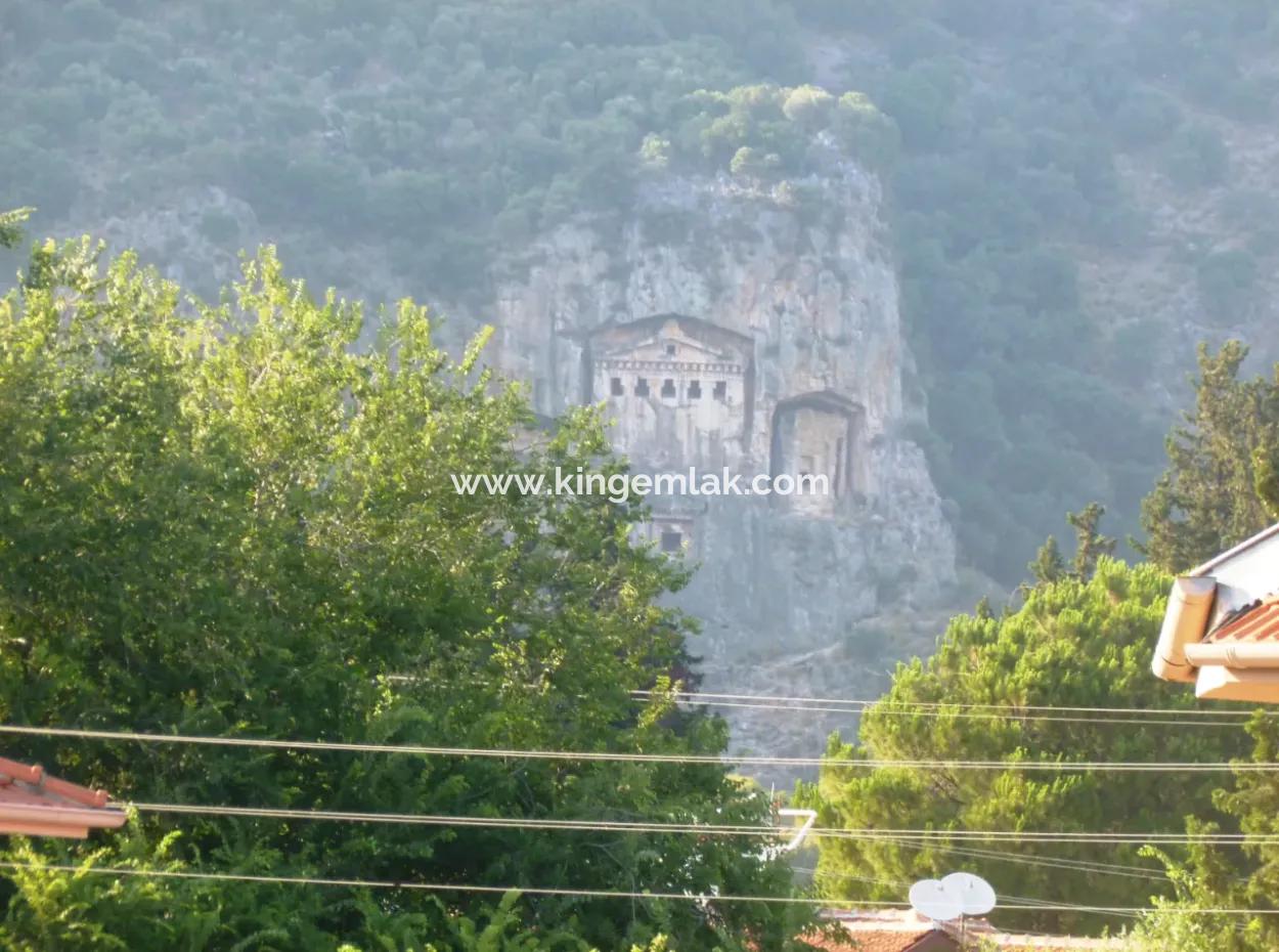Impressive Private Villa With Tomb Views
