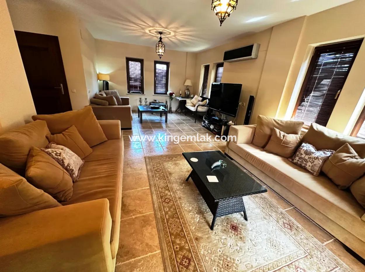 Extrodinary Private Villa