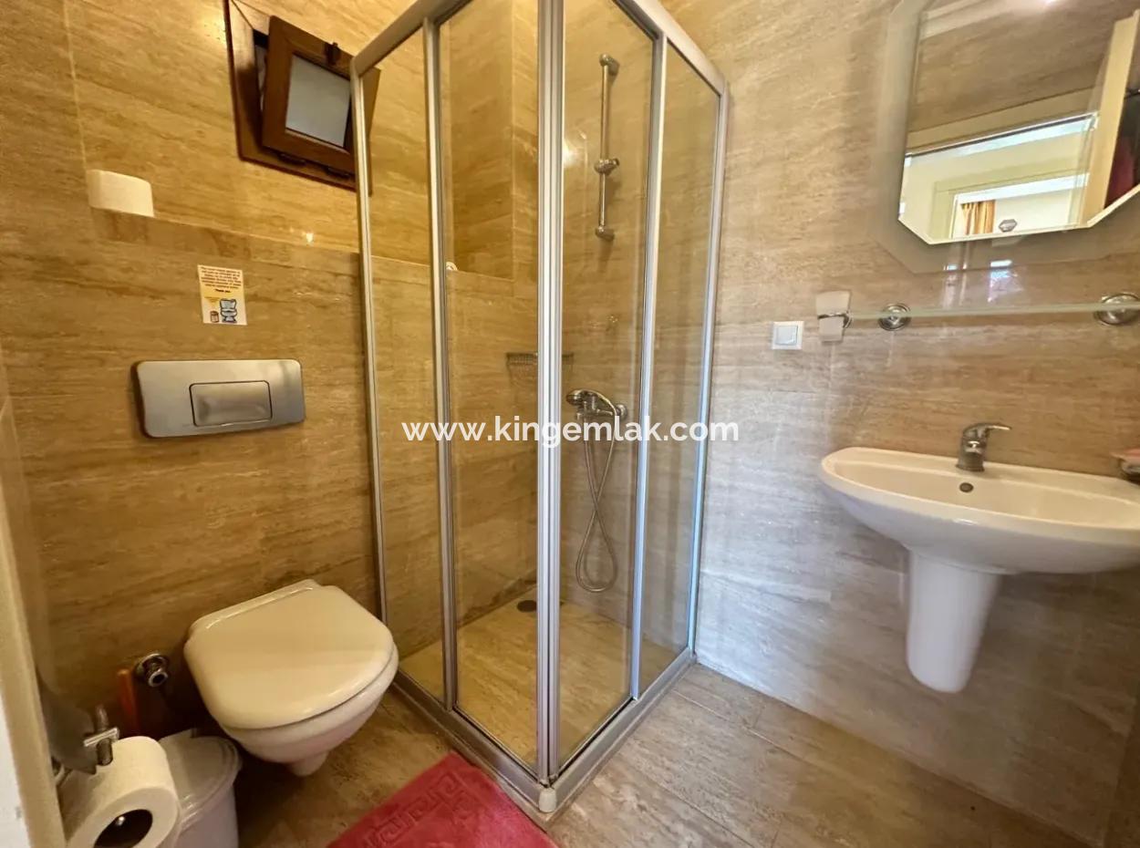 Handsome First Floor Apartment