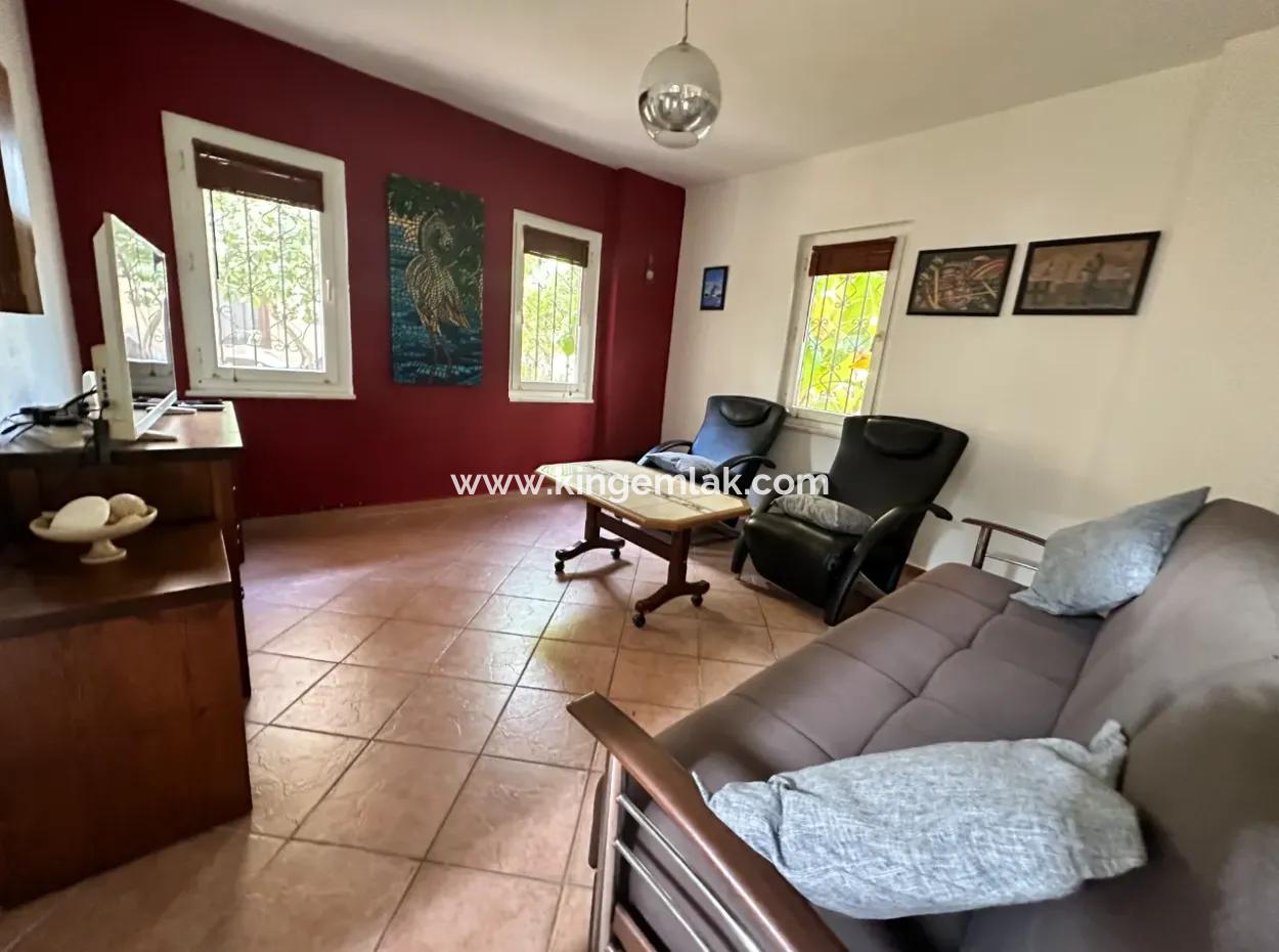 Detached Villa On A Complex