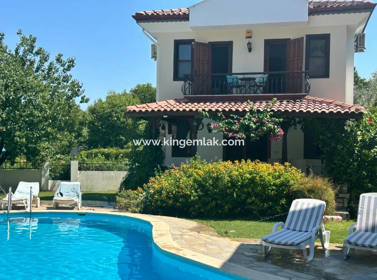Charming Two-Bedroom Detached Villa