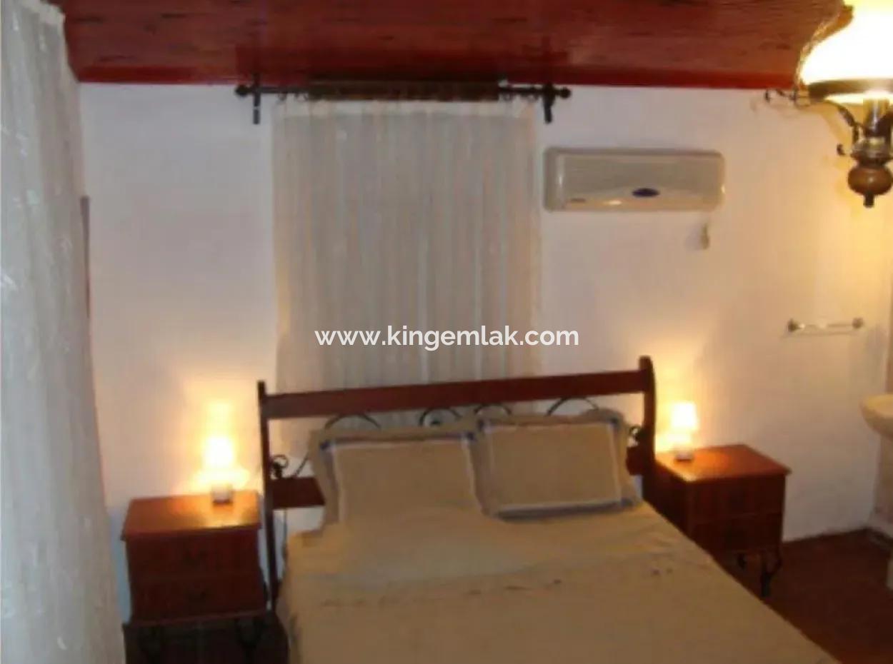 Charming Bungalow With Investment Potential