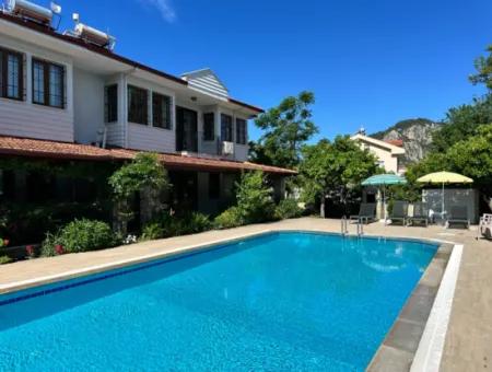 Villa Zum Verkauf In Dalyan