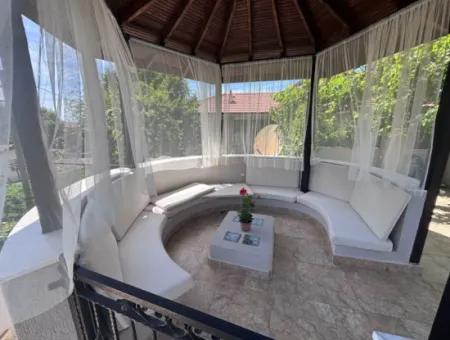 One Of A Kind Villa And Apartment