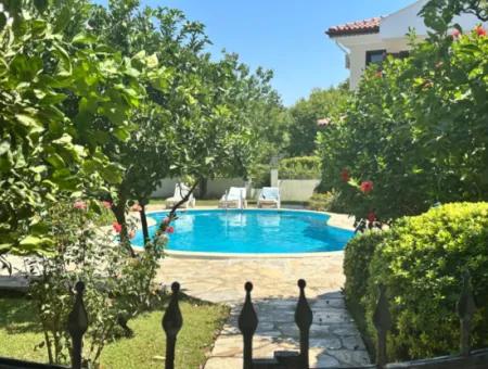 Charming Two-Bedroom Detached Villa