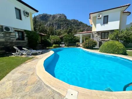 Charming Two-Bedroom Detached Villa