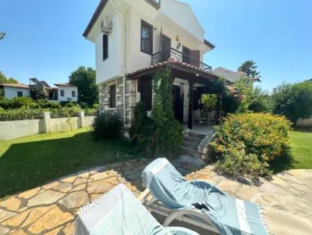 Charming Two-Bedroom Detached Villa