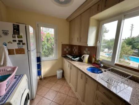 Detached Villa With Shared Pool And Lush Gardens In The Gülpınar Area Of Dalyan