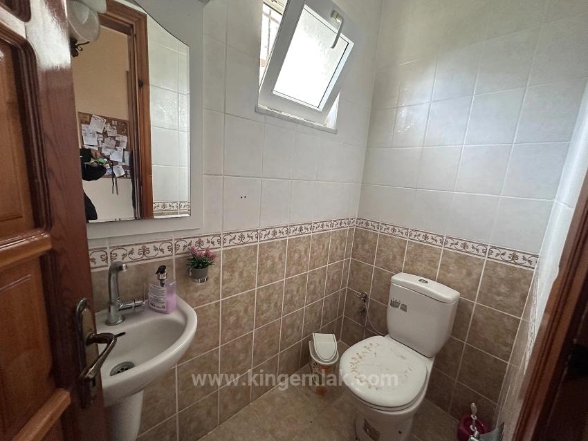 Characterful Villa Offers Great Potential.