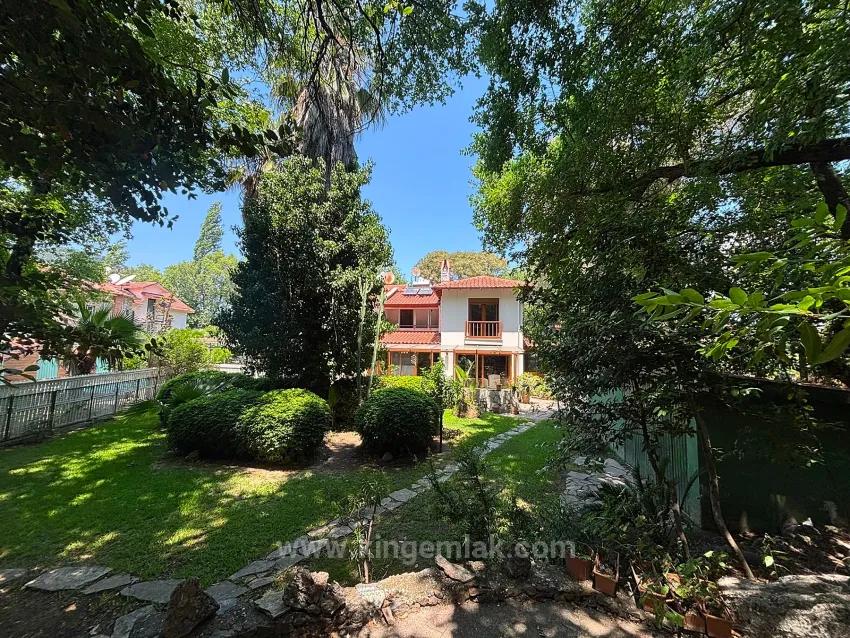 Dalyan Centre With Secret Garden For Sale Duplex
