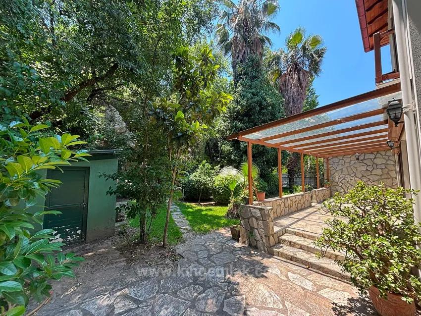 Dalyan Centre With Secret Garden For Sale Duplex