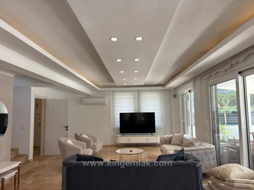 Villa Aurelia – Timeless Elegance Address