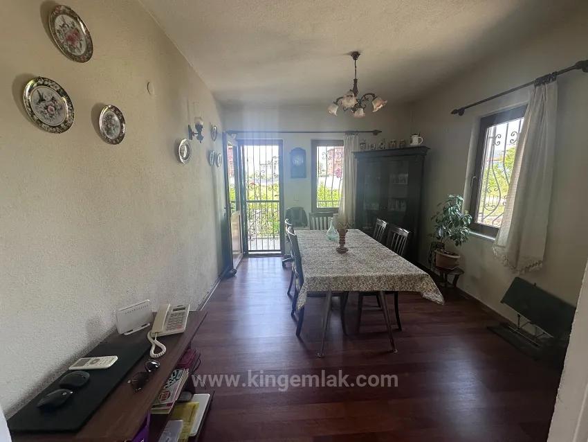 Spacious Village Home With Mountain Views And Mature Gardens