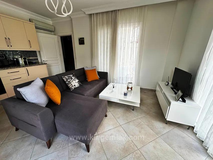 Contemporary Ground Floor Apartment