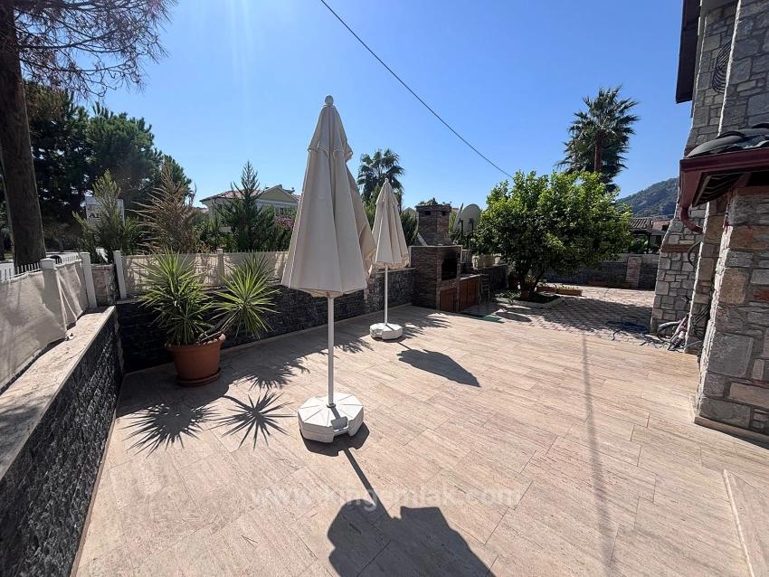 Modern Villa Ideal For Summer Rental Investment