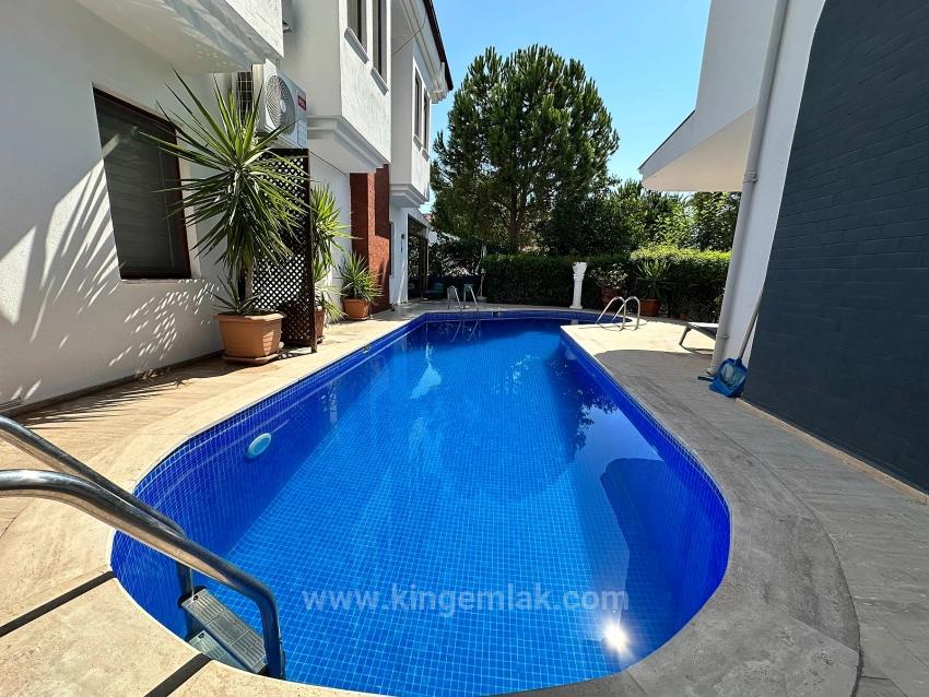 Semi-Detached Villa With Shared Pool In Dalyan Osmanağalar District