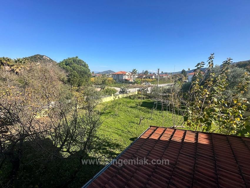 Great Opportunity For Dual Living – Unlimited Potential On A 1,000M² Plot