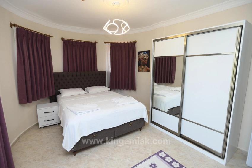 Stylish And Fully Renovated Private Villa With Mountian Views – Memphis Blue