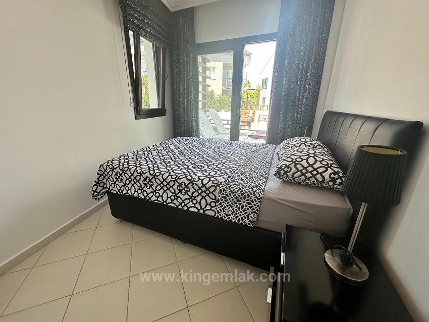 Modern Elegance Integrated With The River