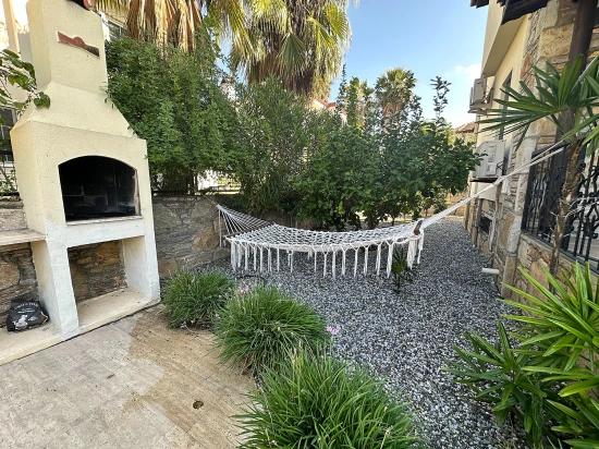 Elegant Villa With Private Pool And Large Garden In Dalyan Gülpınar