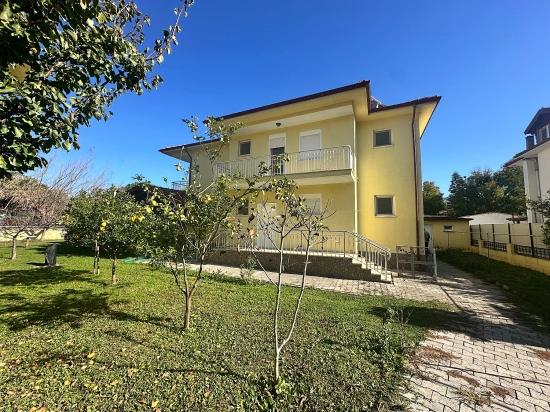 House For Sale In Dalyan Gülpınar On A 1000 M2 Plot Of Land.