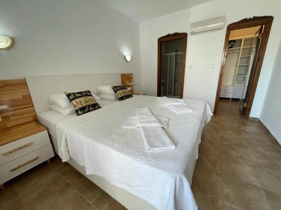 Dalyan's Hidden Paradise: Luxury Garden Guesthouse Boutique Hotel For Investment