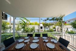 A Hidden And Elegant 4-Bedroom Villa In Gülpınar