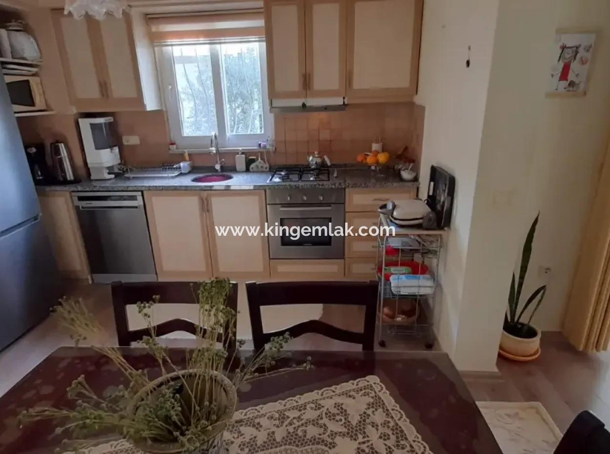 Detached Villa On A Complex