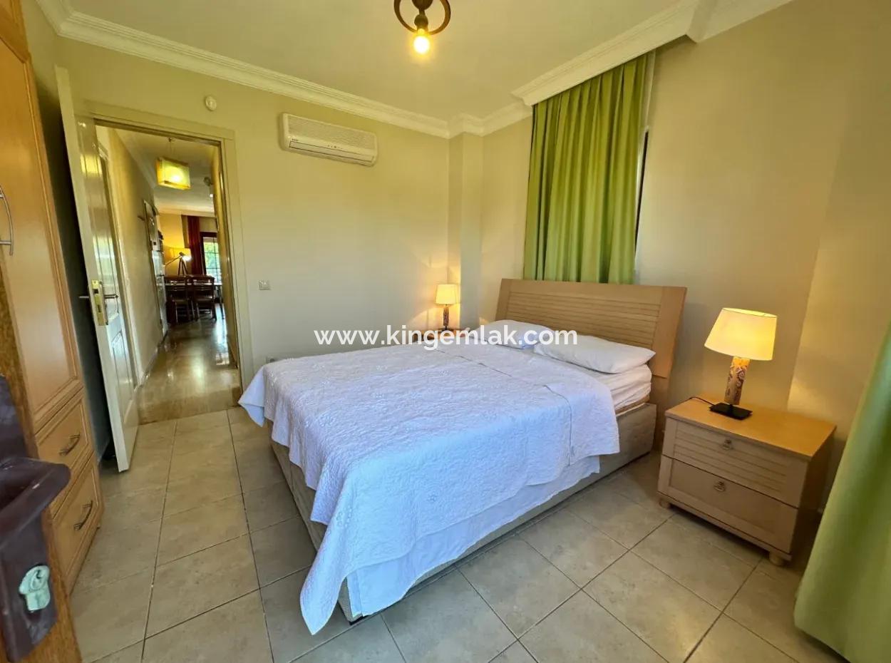 Handsome First Floor Apartment