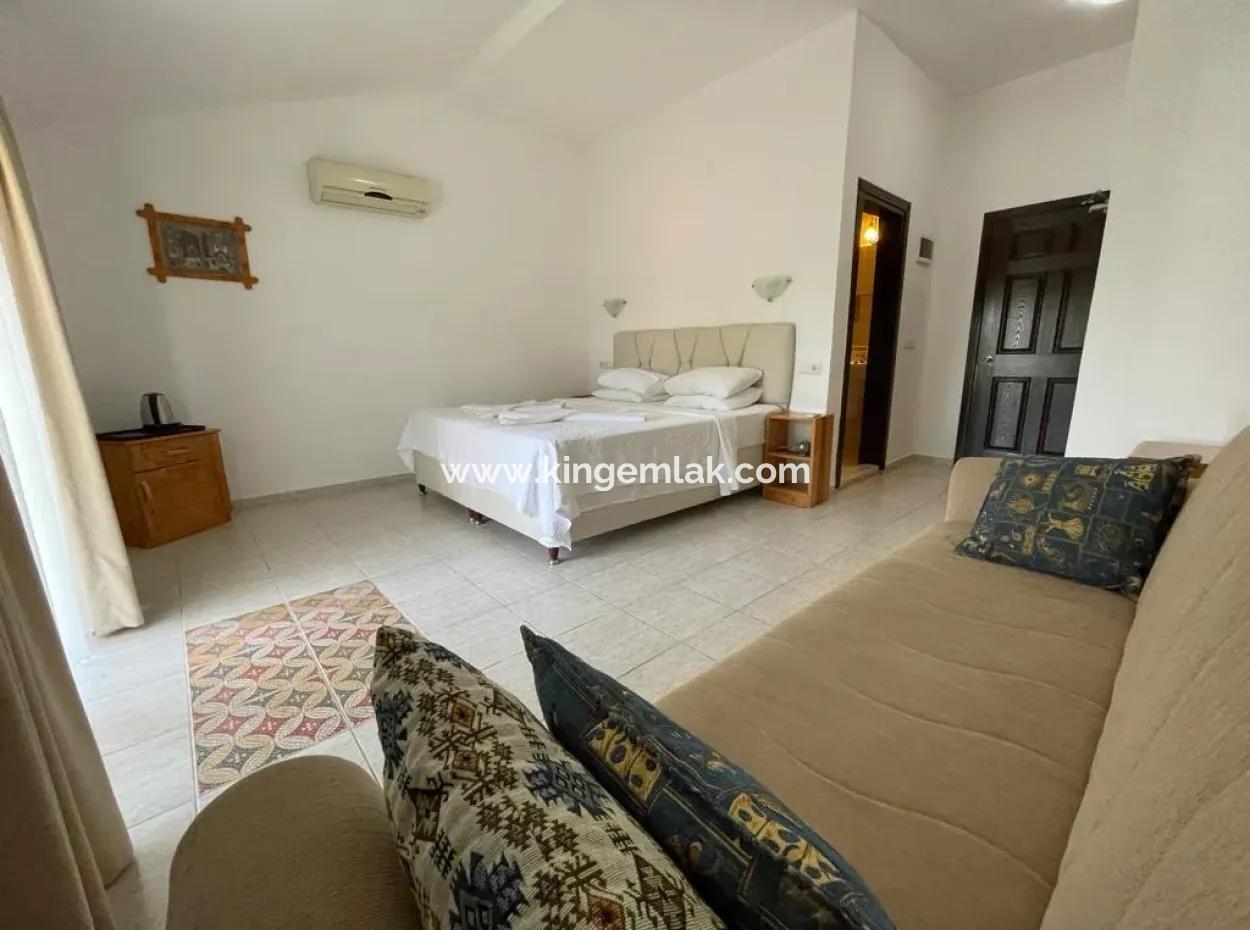 Pretty Hotel In Relaxing Setting