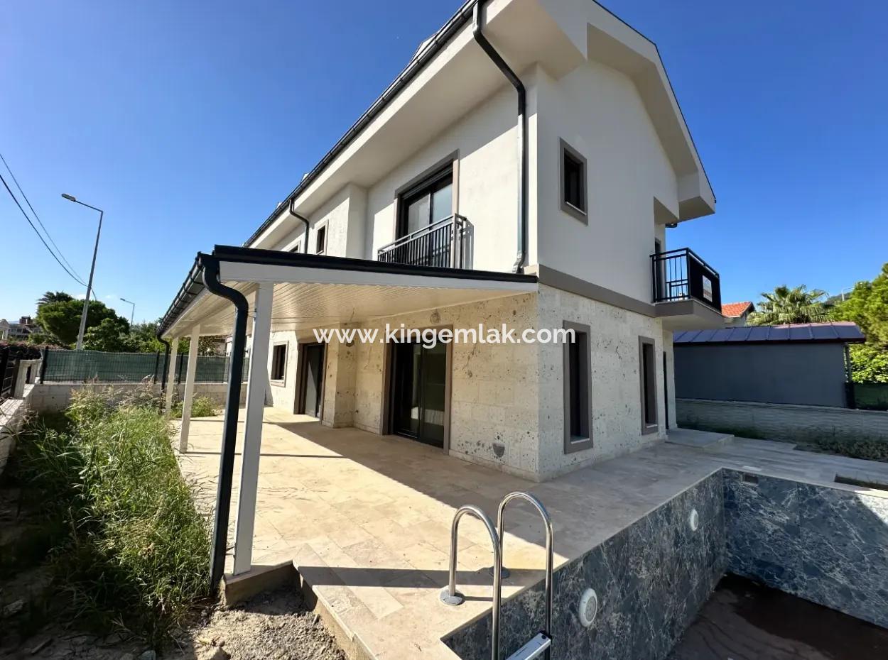 Spacious 5 Bed Close To Town