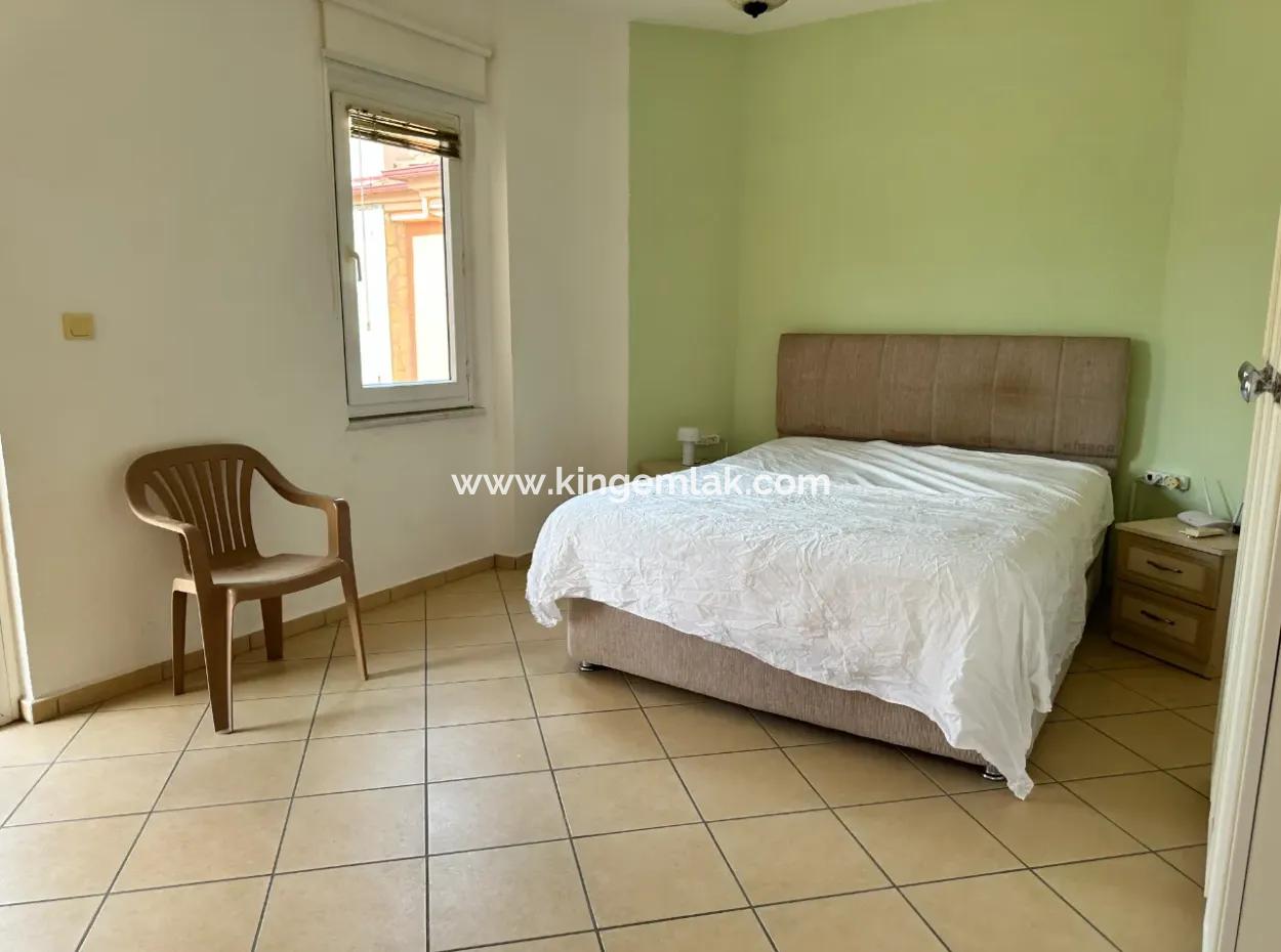 Detached Villa On A Complex