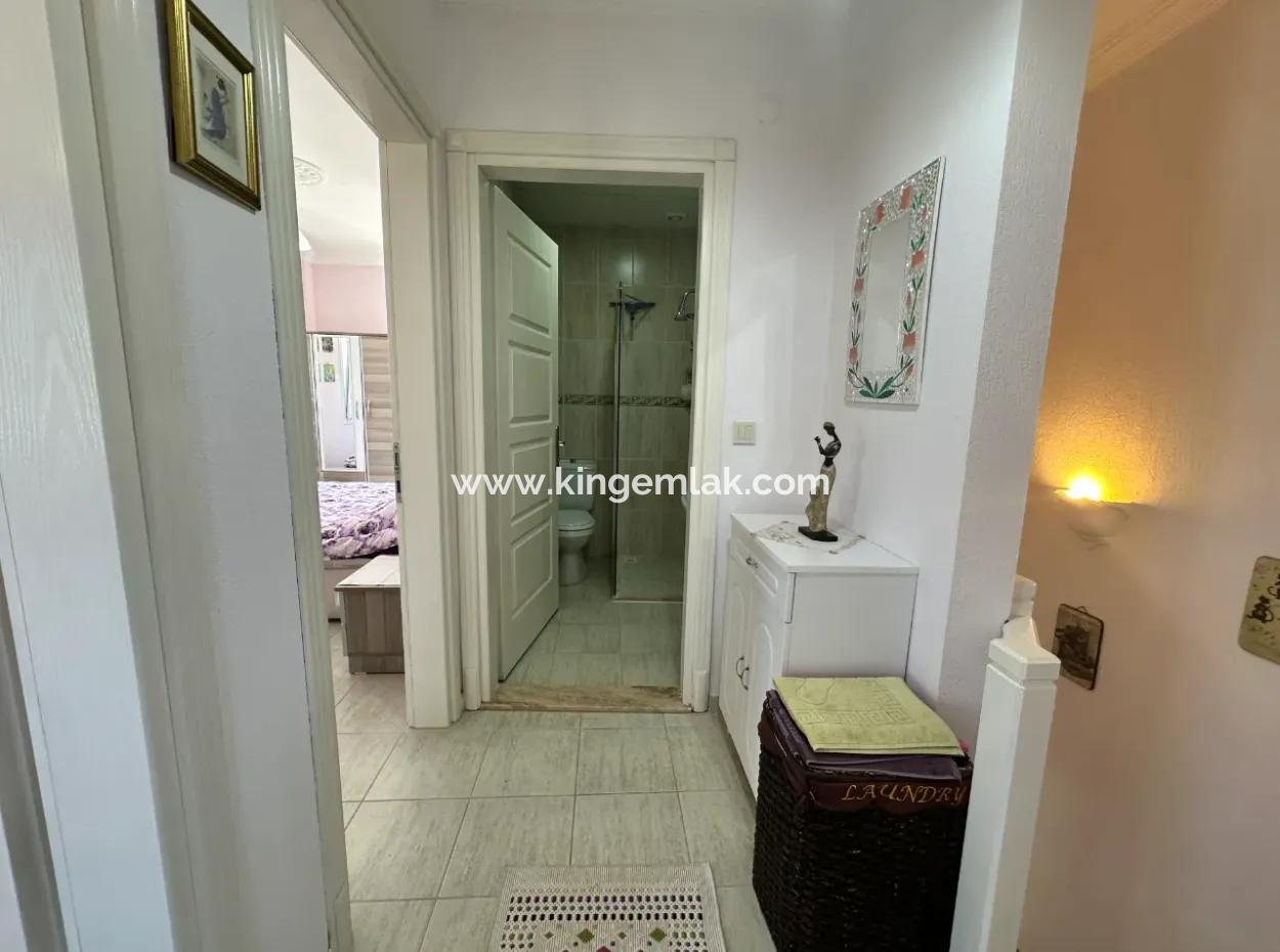 Modern 3 Bed Villa Close To Town