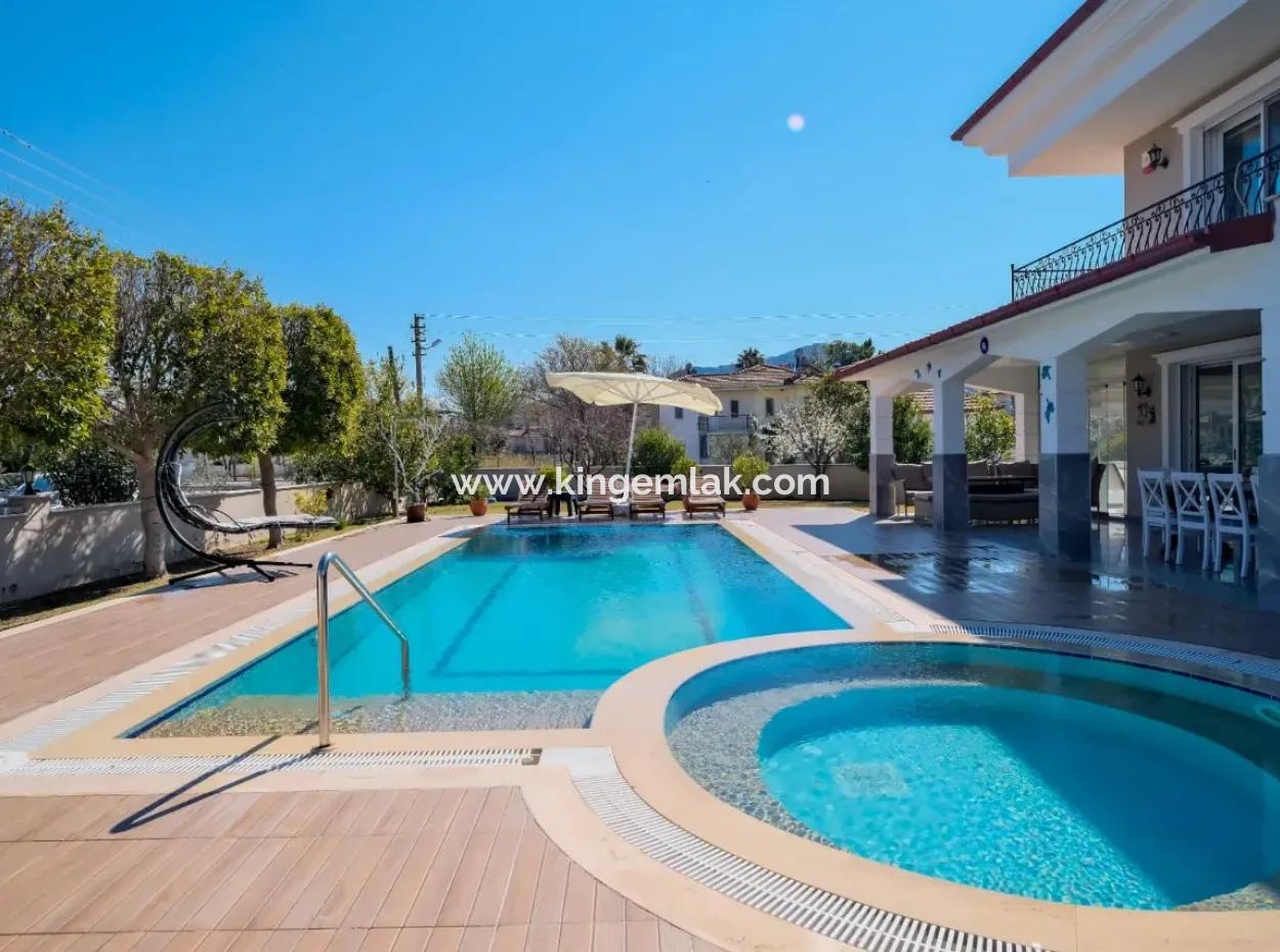 Luxury Detached Villa For Sale In Gülpınar