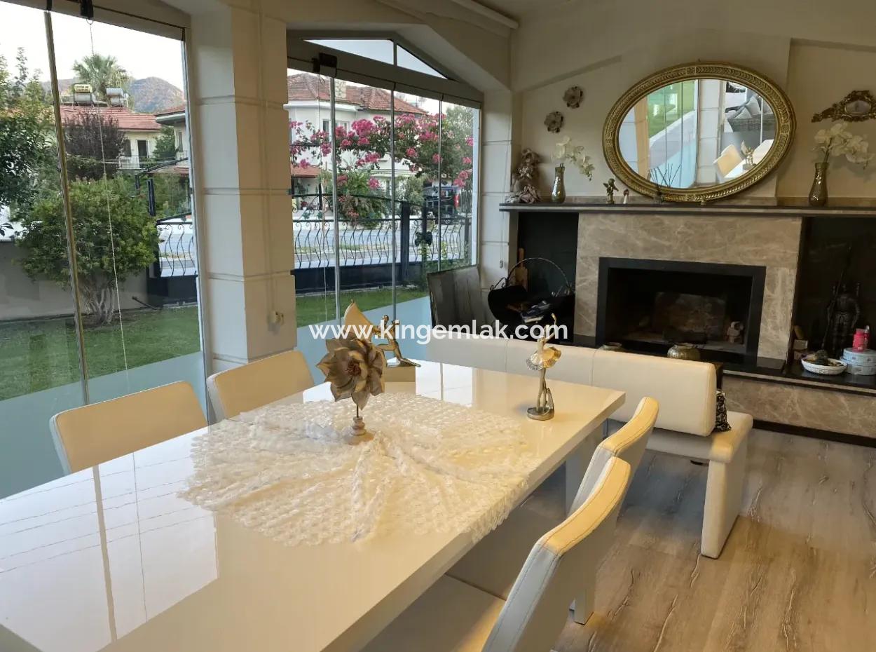Luxury Detached Villa For Sale In Gülpınar