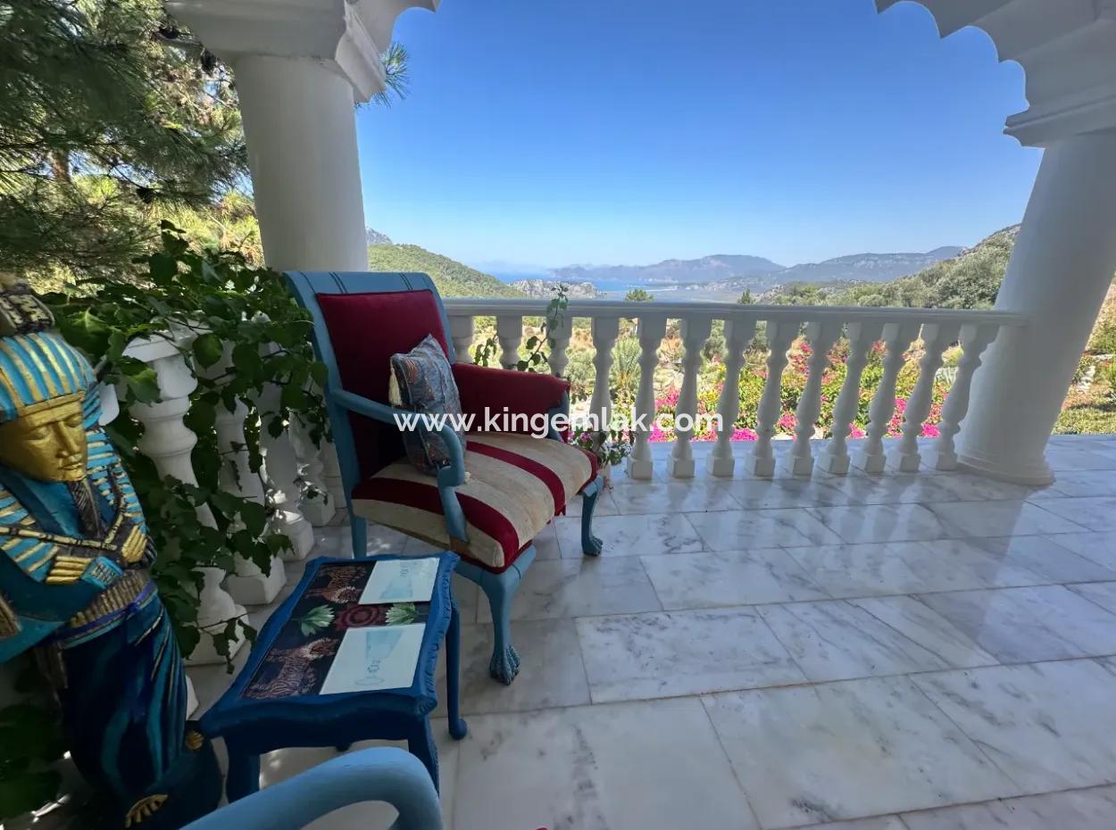 Palace In The Mountains