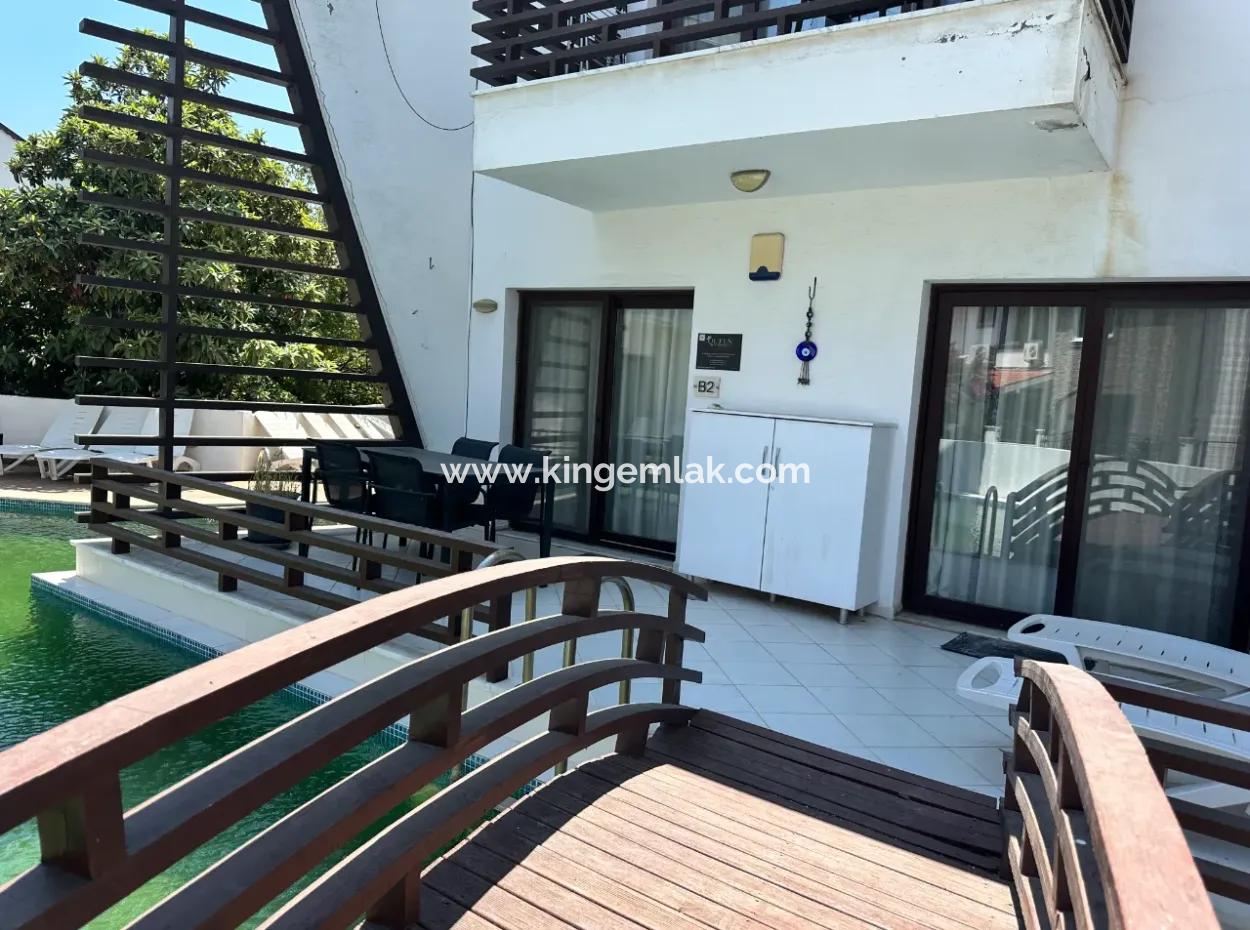 Fully Furnished Modern One-Bedroom Riverside Apartment