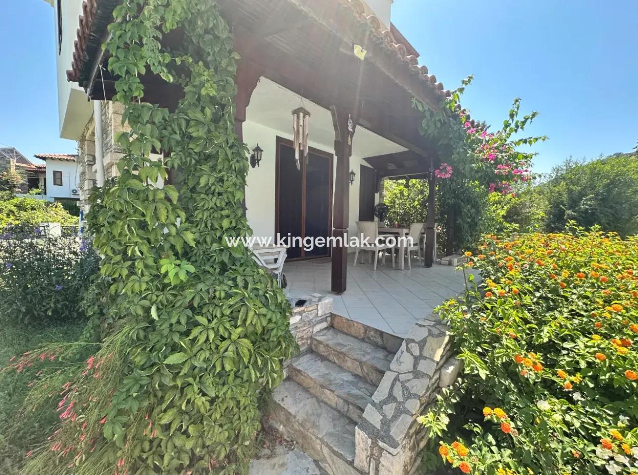 Charming Two-Bedroom Detached Villa