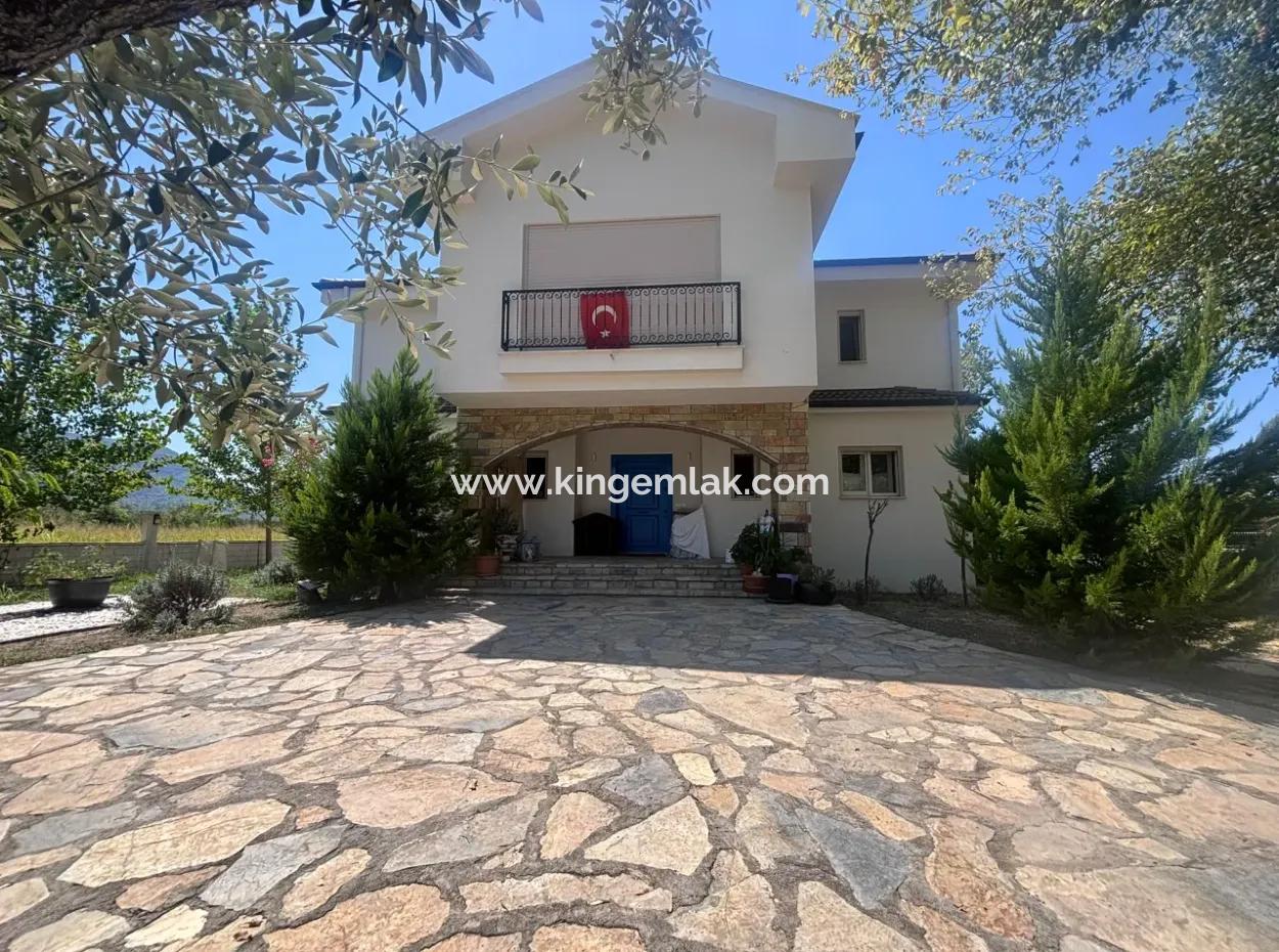 Unique Villa On Large Land