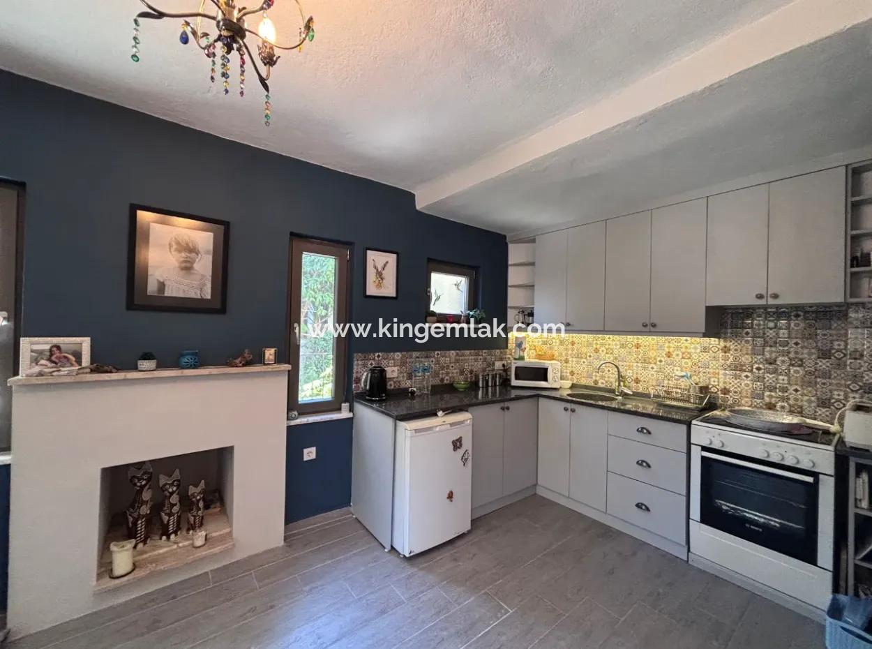 Traditional Character 2 Bed With A Modern Touch